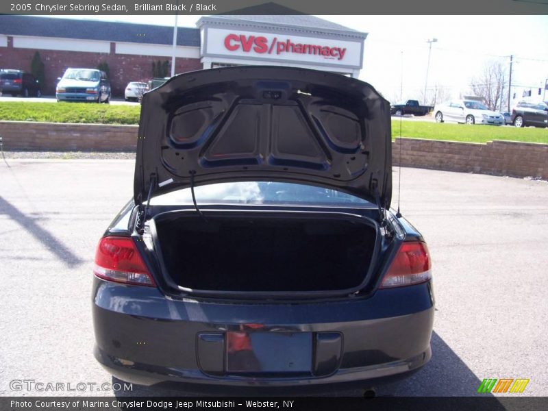 Brilliant Black / Black 2005 Chrysler Sebring Sedan