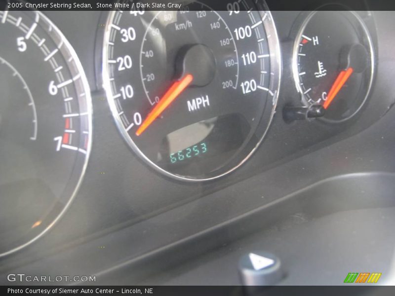 Stone White / Dark Slate Gray 2005 Chrysler Sebring Sedan