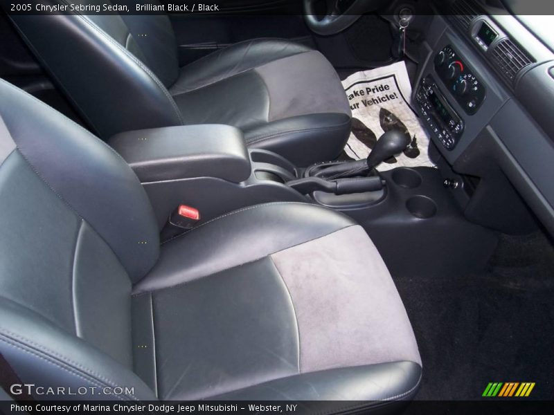 Brilliant Black / Black 2005 Chrysler Sebring Sedan