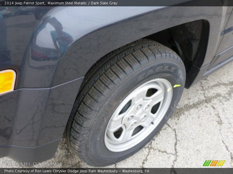 Maximum Steel Metallic / Dark Slate Gray 2014 Jeep Patriot Sport