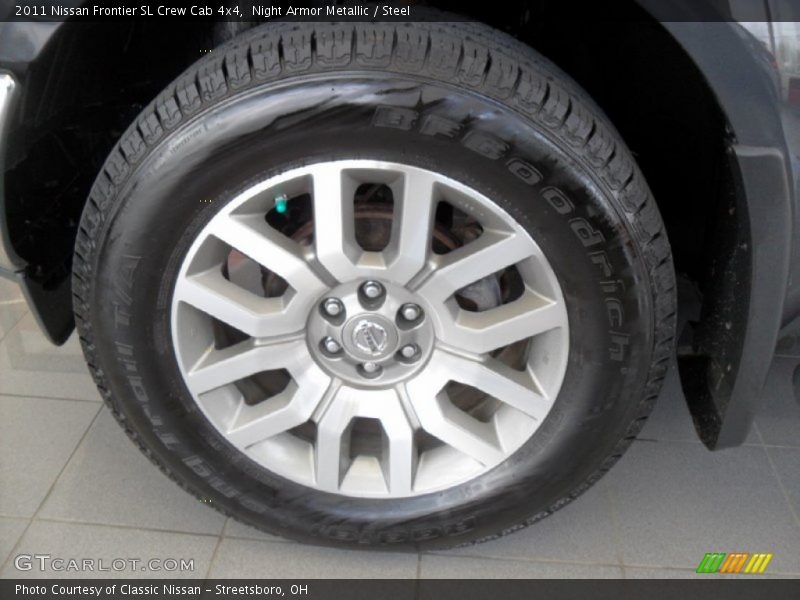 Night Armor Metallic / Steel 2011 Nissan Frontier SL Crew Cab 4x4