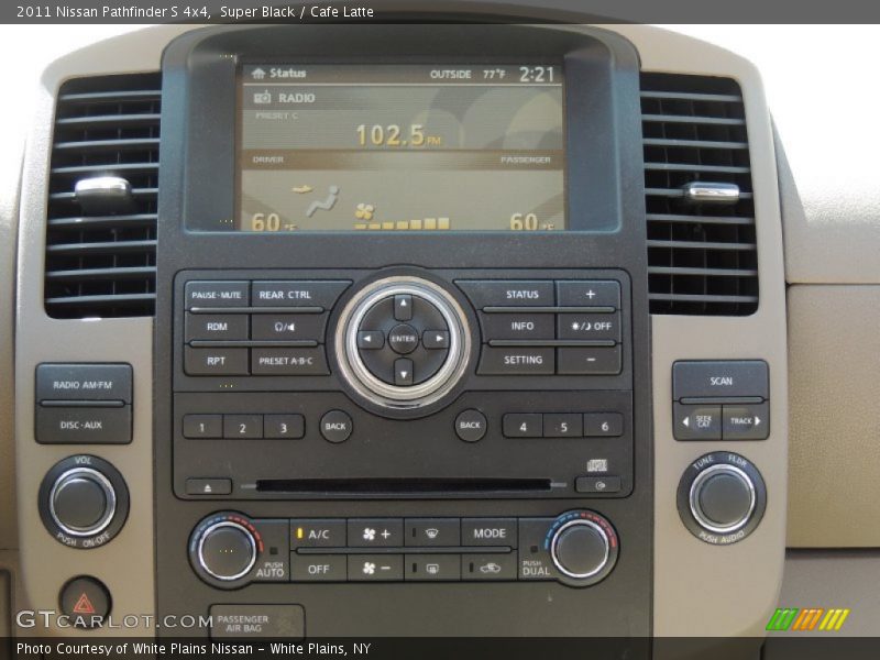 Super Black / Cafe Latte 2011 Nissan Pathfinder S 4x4