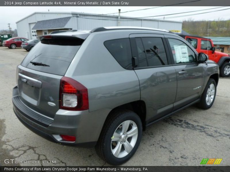 Mineral Gray Metallic / Dark Slate Gray 2014 Jeep Compass Latitude 4x4