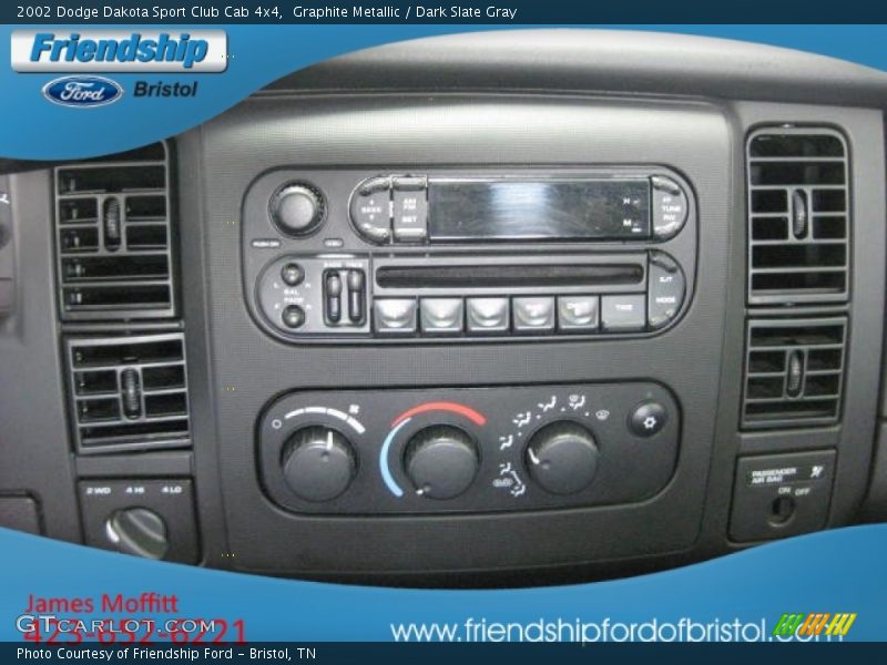 Graphite Metallic / Dark Slate Gray 2002 Dodge Dakota Sport Club Cab 4x4