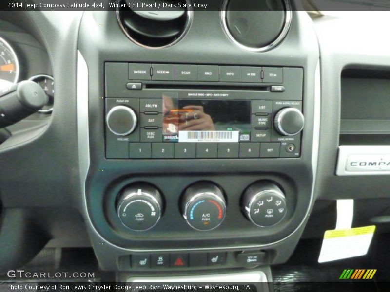 Winter Chill Pearl / Dark Slate Gray 2014 Jeep Compass Latitude 4x4