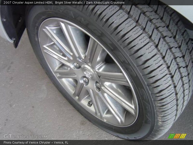 Bright Silver Metallic / Dark Khaki/Light Graystone 2007 Chrysler Aspen Limited HEMI