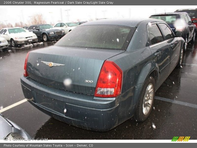 Magnesium Pearlcoat / Dark Slate Gray/Light Slate Gray 2006 Chrysler 300