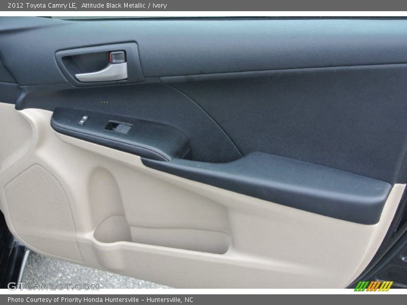 Attitude Black Metallic / Ivory 2012 Toyota Camry LE
