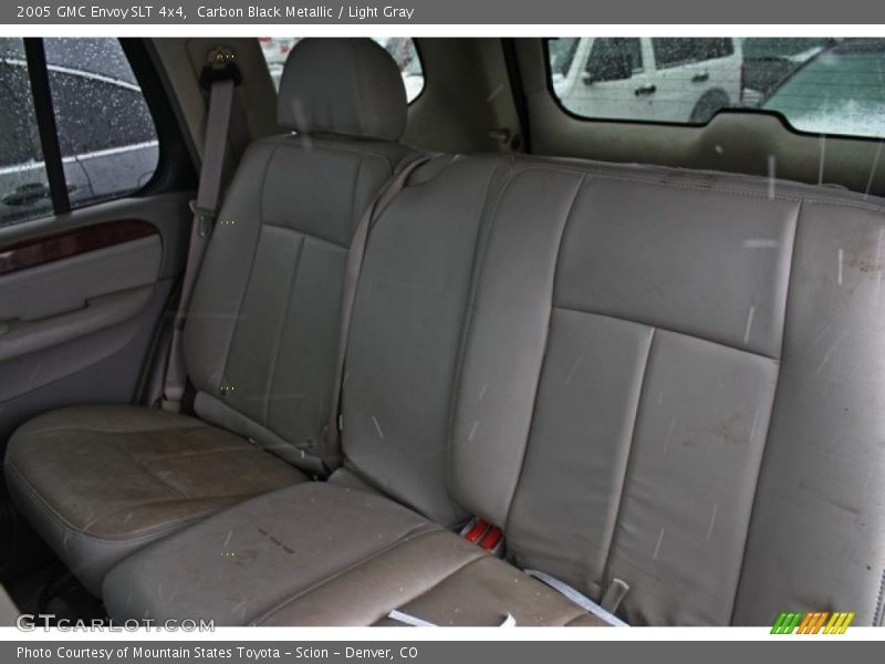 Carbon Black Metallic / Light Gray 2005 GMC Envoy SLT 4x4