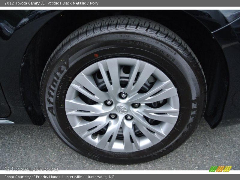Attitude Black Metallic / Ivory 2012 Toyota Camry LE