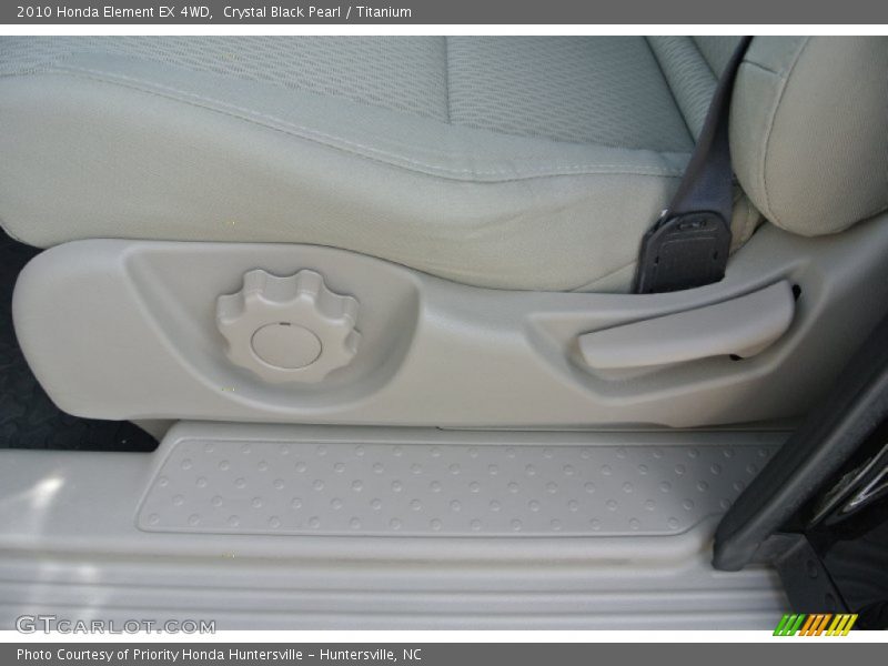 Crystal Black Pearl / Titanium 2010 Honda Element EX 4WD