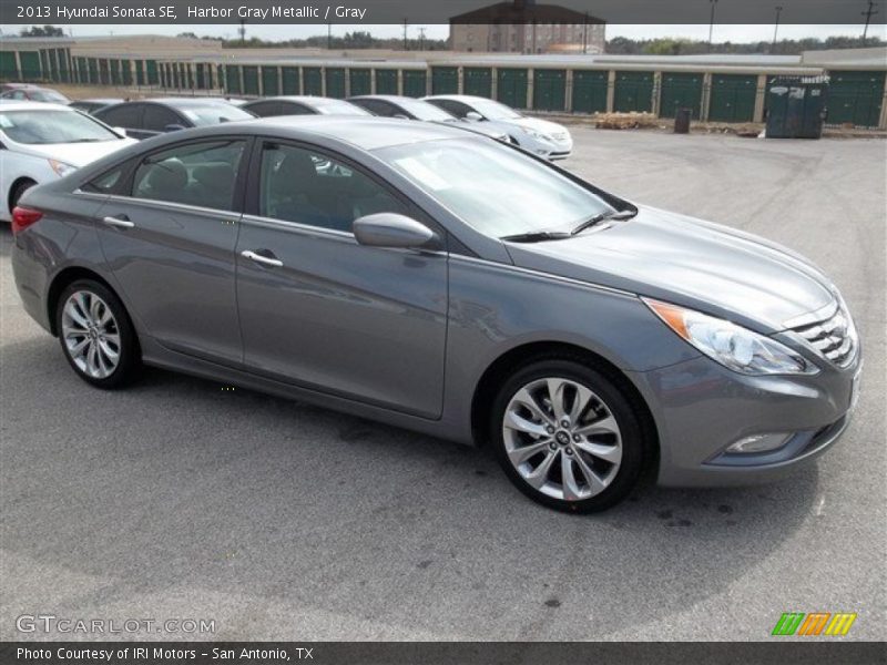 Harbor Gray Metallic / Gray 2013 Hyundai Sonata SE