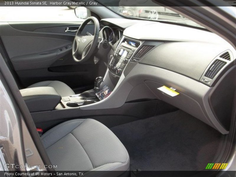 Harbor Gray Metallic / Gray 2013 Hyundai Sonata SE