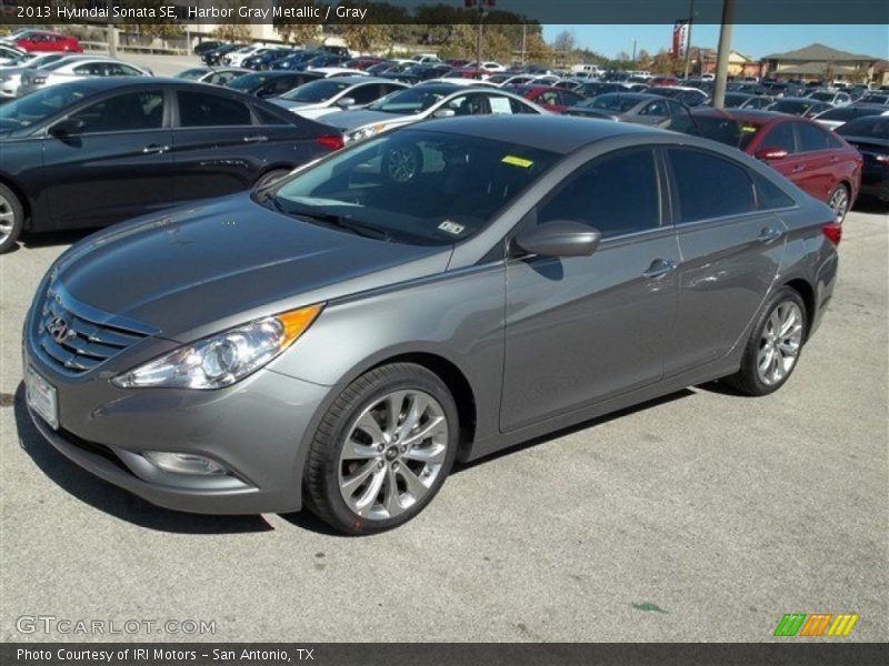 Harbor Gray Metallic / Gray 2013 Hyundai Sonata SE