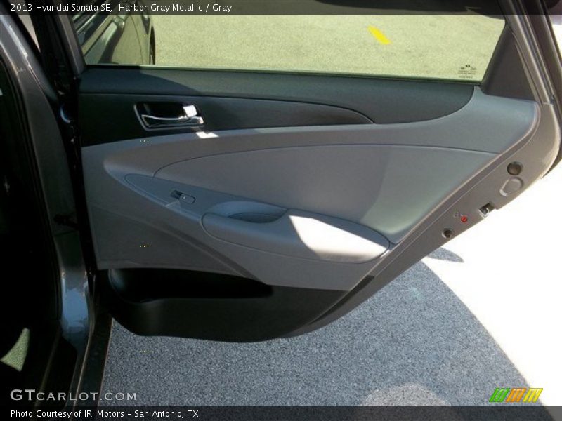 Harbor Gray Metallic / Gray 2013 Hyundai Sonata SE
