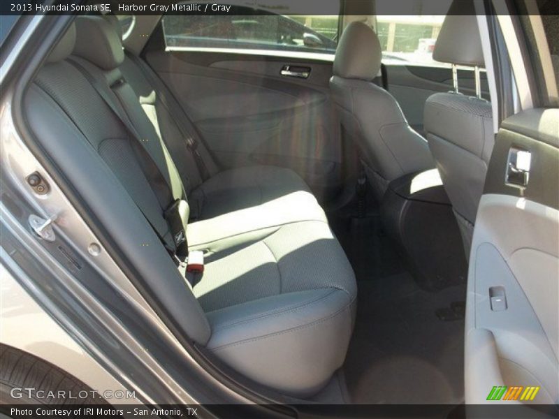 Harbor Gray Metallic / Gray 2013 Hyundai Sonata SE