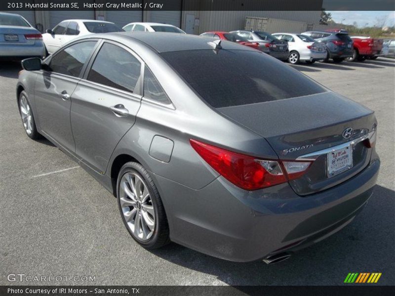 Harbor Gray Metallic / Gray 2013 Hyundai Sonata SE