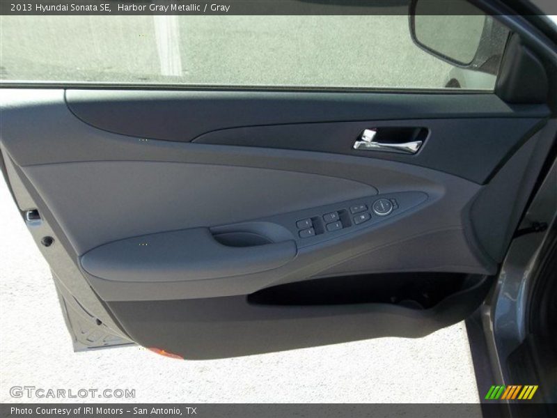 Harbor Gray Metallic / Gray 2013 Hyundai Sonata SE