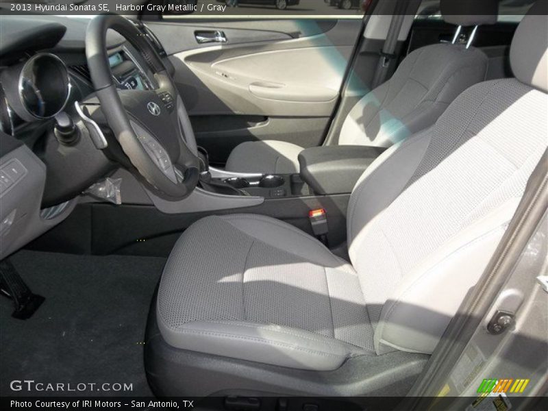 Harbor Gray Metallic / Gray 2013 Hyundai Sonata SE