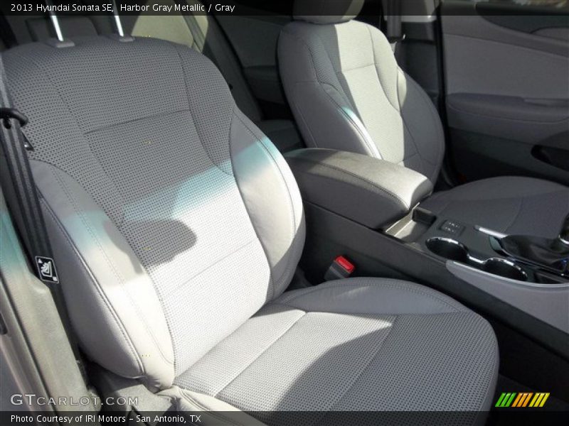 Harbor Gray Metallic / Gray 2013 Hyundai Sonata SE