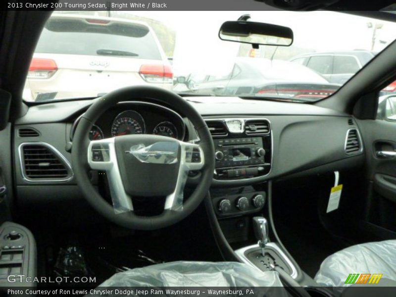 Bright White / Black 2013 Chrysler 200 Touring Sedan