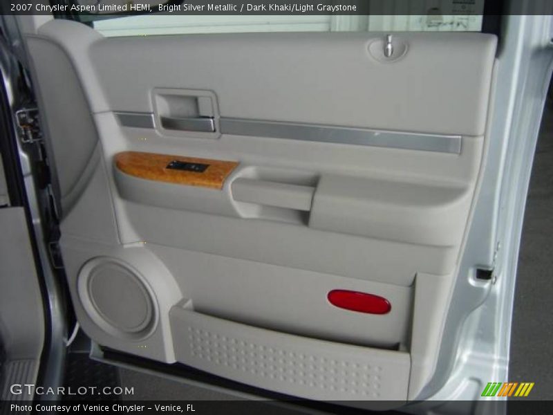 Bright Silver Metallic / Dark Khaki/Light Graystone 2007 Chrysler Aspen Limited HEMI
