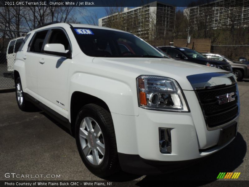 Olympic White / Jet Black 2011 GMC Terrain SLE