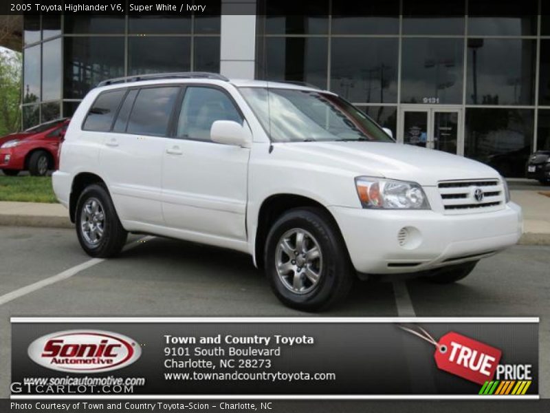 Super White / Ivory 2005 Toyota Highlander V6
