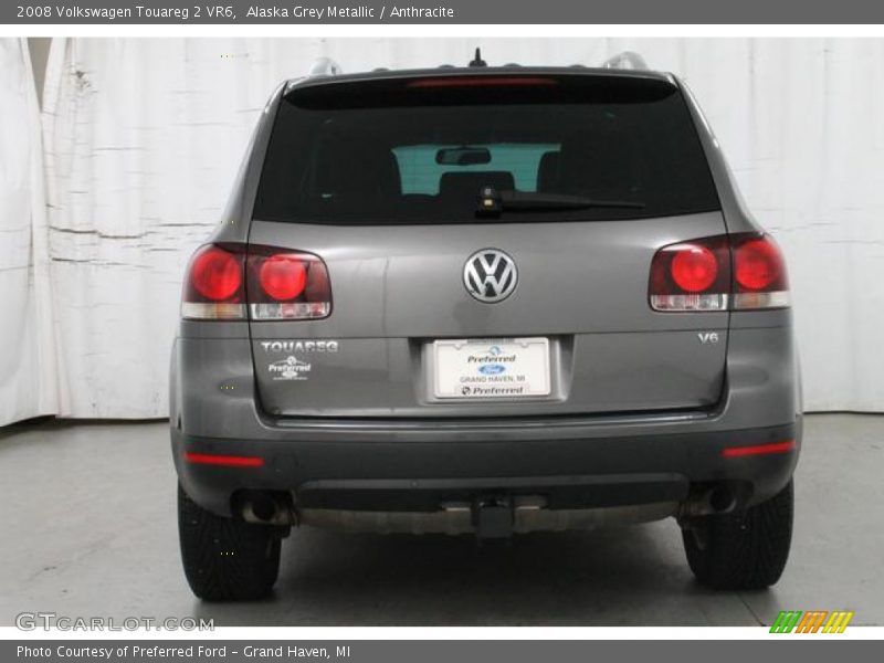 Alaska Grey Metallic / Anthracite 2008 Volkswagen Touareg 2 VR6