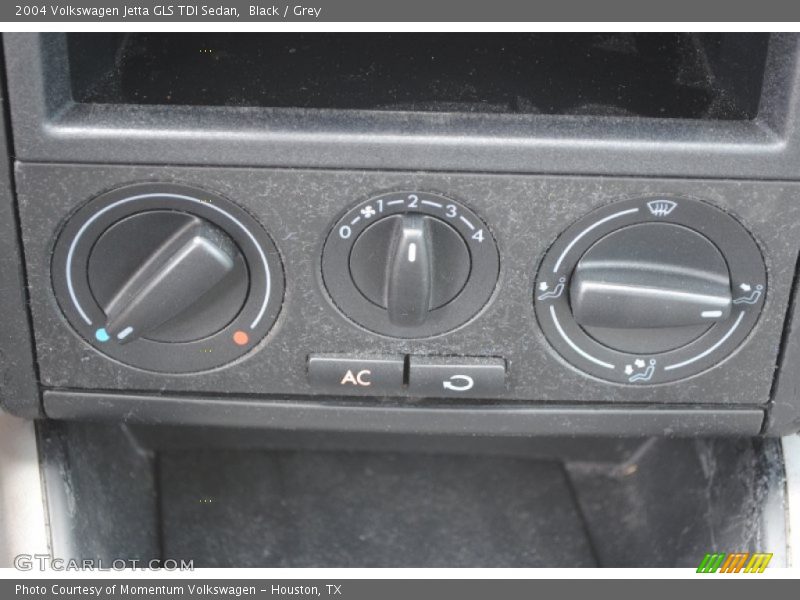 Black / Grey 2004 Volkswagen Jetta GLS TDI Sedan