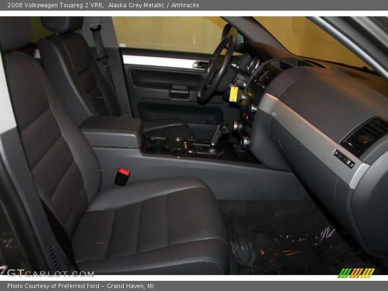 Alaska Grey Metallic / Anthracite 2008 Volkswagen Touareg 2 VR6