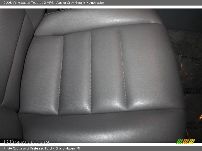 Alaska Grey Metallic / Anthracite 2008 Volkswagen Touareg 2 VR6