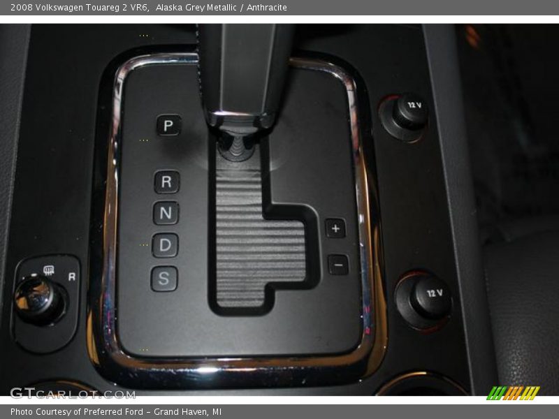 Alaska Grey Metallic / Anthracite 2008 Volkswagen Touareg 2 VR6