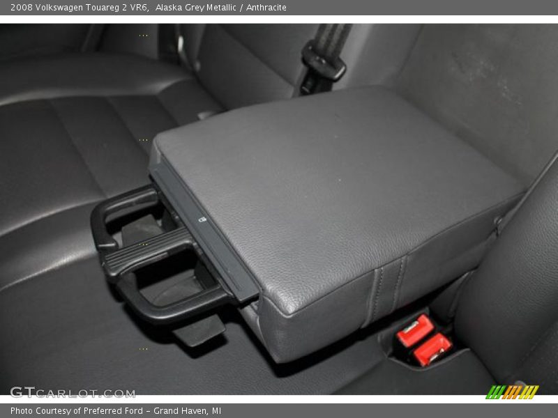 Alaska Grey Metallic / Anthracite 2008 Volkswagen Touareg 2 VR6