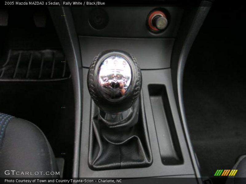 Rally White / Black/Blue 2005 Mazda MAZDA3 s Sedan