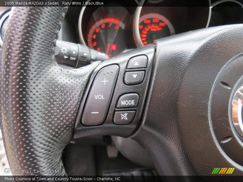 Rally White / Black/Blue 2005 Mazda MAZDA3 s Sedan