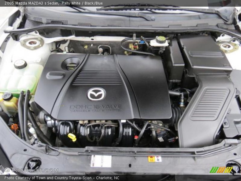 Rally White / Black/Blue 2005 Mazda MAZDA3 s Sedan