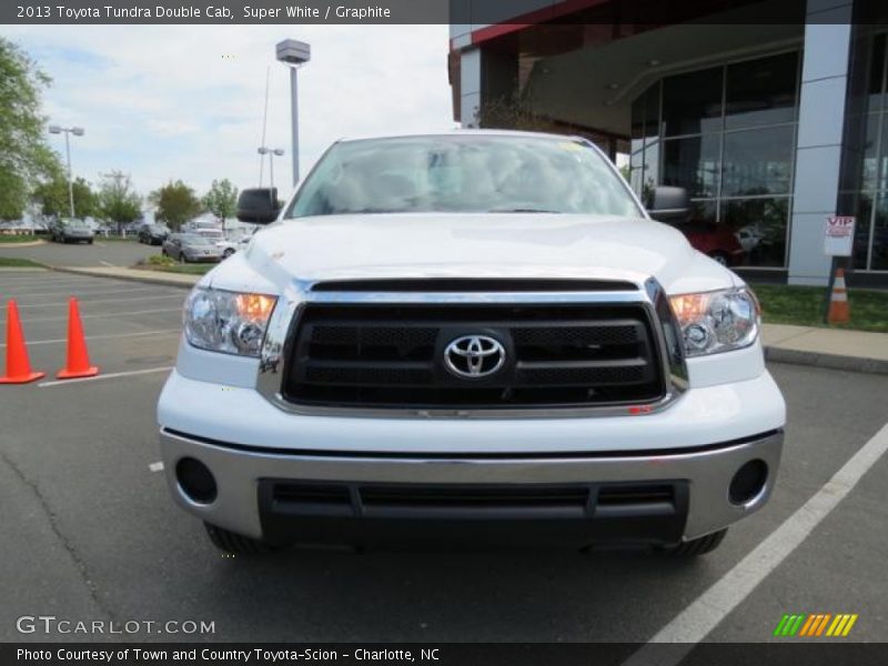 Super White / Graphite 2013 Toyota Tundra Double Cab