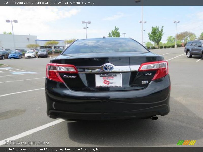 Cosmic Gray Metallic / Ivory 2013 Toyota Camry Hybrid XLE