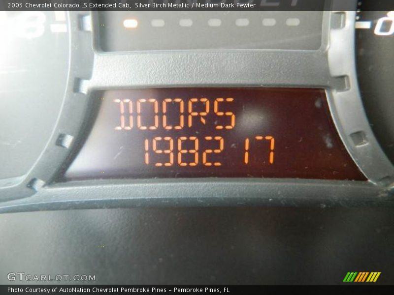 Silver Birch Metallic / Medium Dark Pewter 2005 Chevrolet Colorado LS Extended Cab