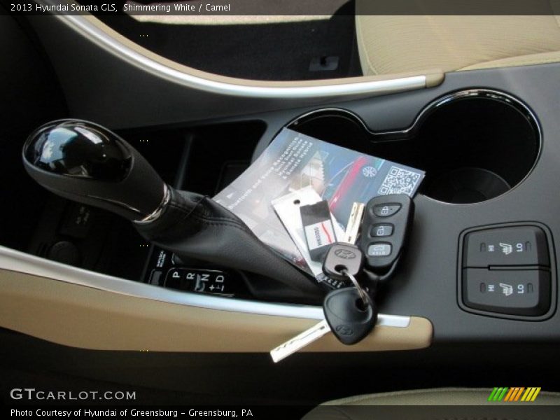 Shimmering White / Camel 2013 Hyundai Sonata GLS