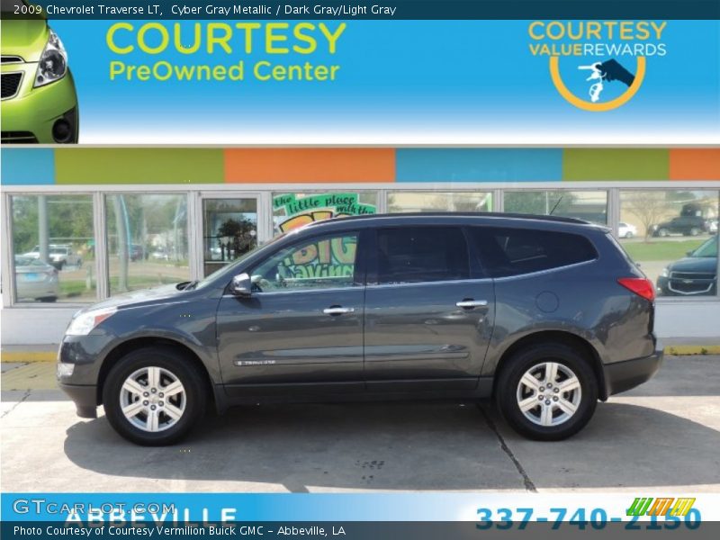 Cyber Gray Metallic / Dark Gray/Light Gray 2009 Chevrolet Traverse LT