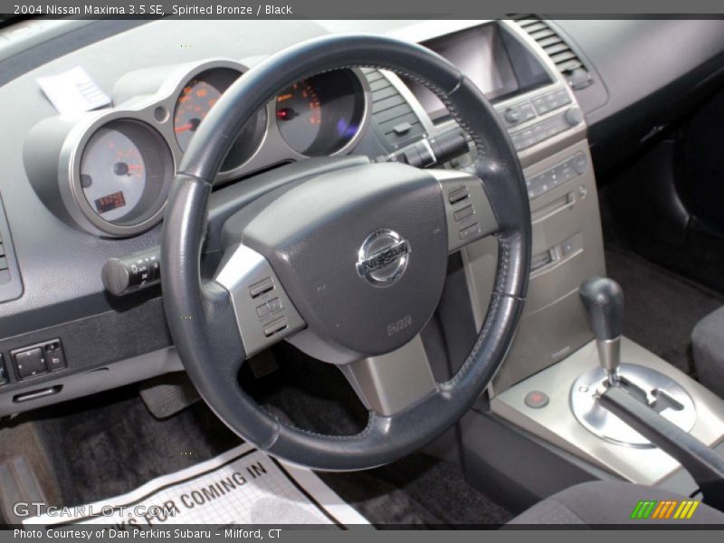 Spirited Bronze / Black 2004 Nissan Maxima 3.5 SE