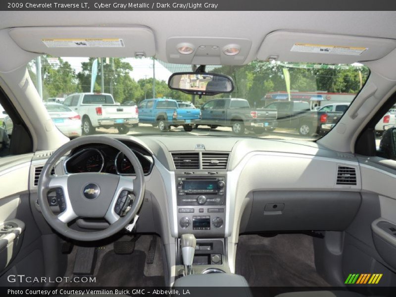 Cyber Gray Metallic / Dark Gray/Light Gray 2009 Chevrolet Traverse LT