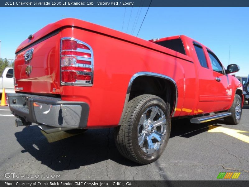Victory Red / Ebony 2011 Chevrolet Silverado 1500 LT Extended Cab