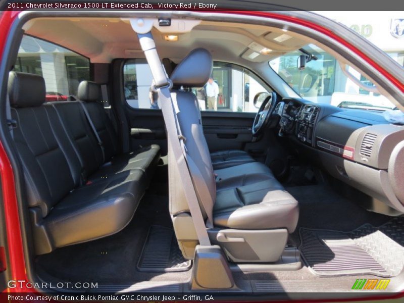 Victory Red / Ebony 2011 Chevrolet Silverado 1500 LT Extended Cab