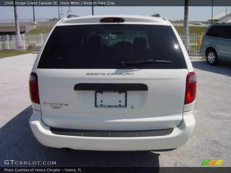 Stone White / Medium Slate Gray 2006 Dodge Grand Caravan SE