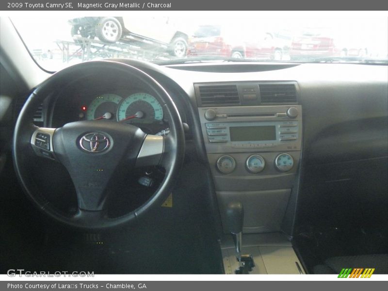 Magnetic Gray Metallic / Charcoal 2009 Toyota Camry SE