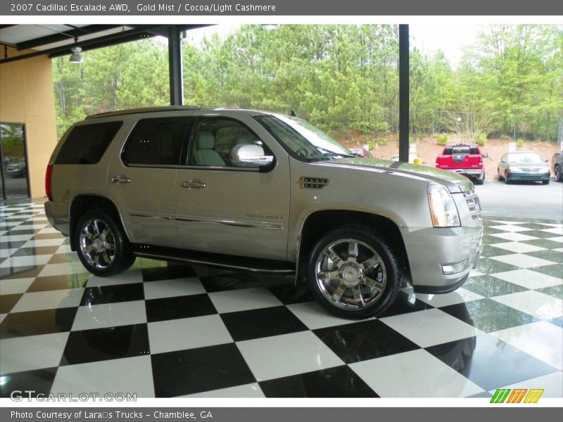 Gold Mist / Cocoa/Light Cashmere 2007 Cadillac Escalade AWD