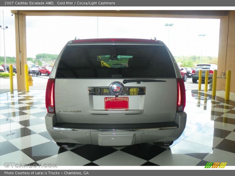 Gold Mist / Cocoa/Light Cashmere 2007 Cadillac Escalade AWD